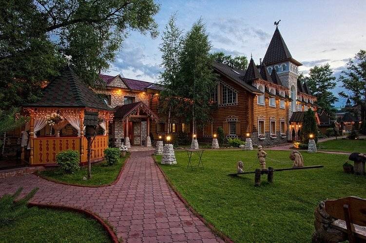 Отель Царская деревня
