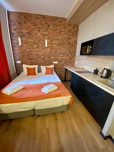 Metro Apartments (Метро Апартментс)