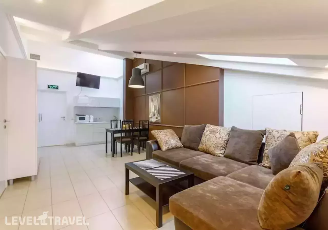 Superior Aparts Seleznyov Sky (Супериор Апарт Селезнев Скай)