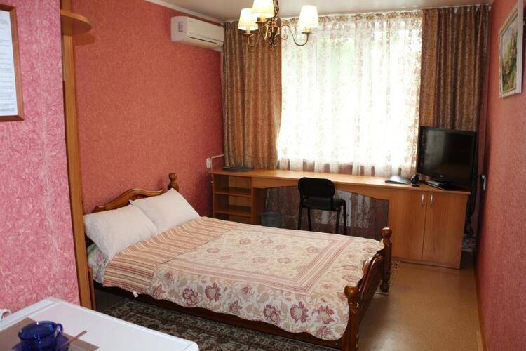 Отель Восток