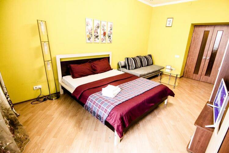 ЖивиТУТ на проспекте Комсомольский 40