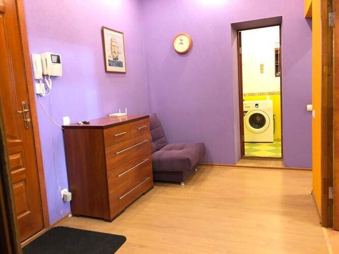 ЖивиТУТ на проспекте Комсомольский 40