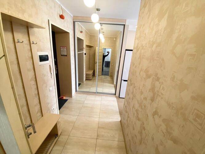 ЖивиТУТ на проспекте Комсомольский 80Е