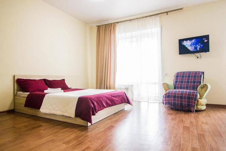 ЖивиТУТ на проспекте Комсомольский 80Е