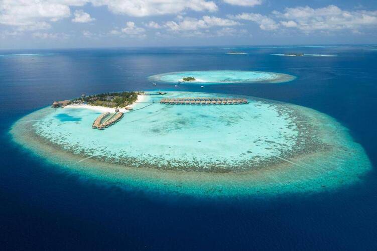 Outrigger Maldives Maafushivaru Resort