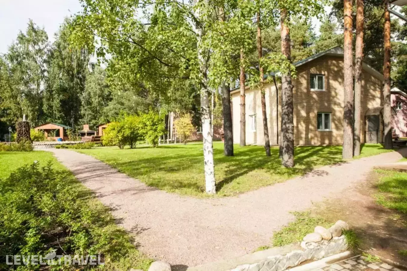 Отель Карина