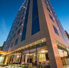$item['hotel']['name']