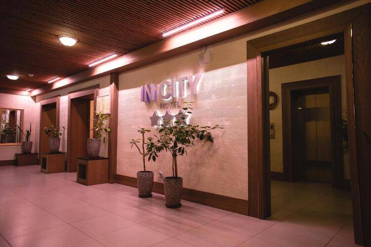 Отель INCITY