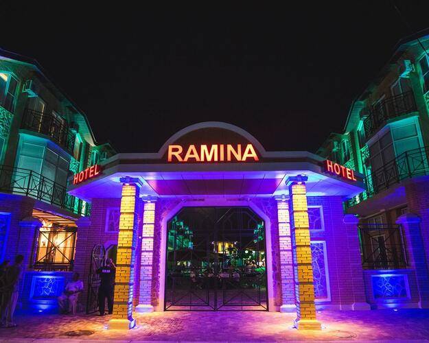 Отель Ramina