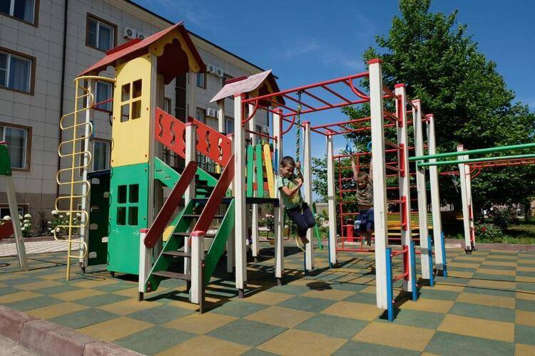 Каспий Избербаш Отель & Аквапарк