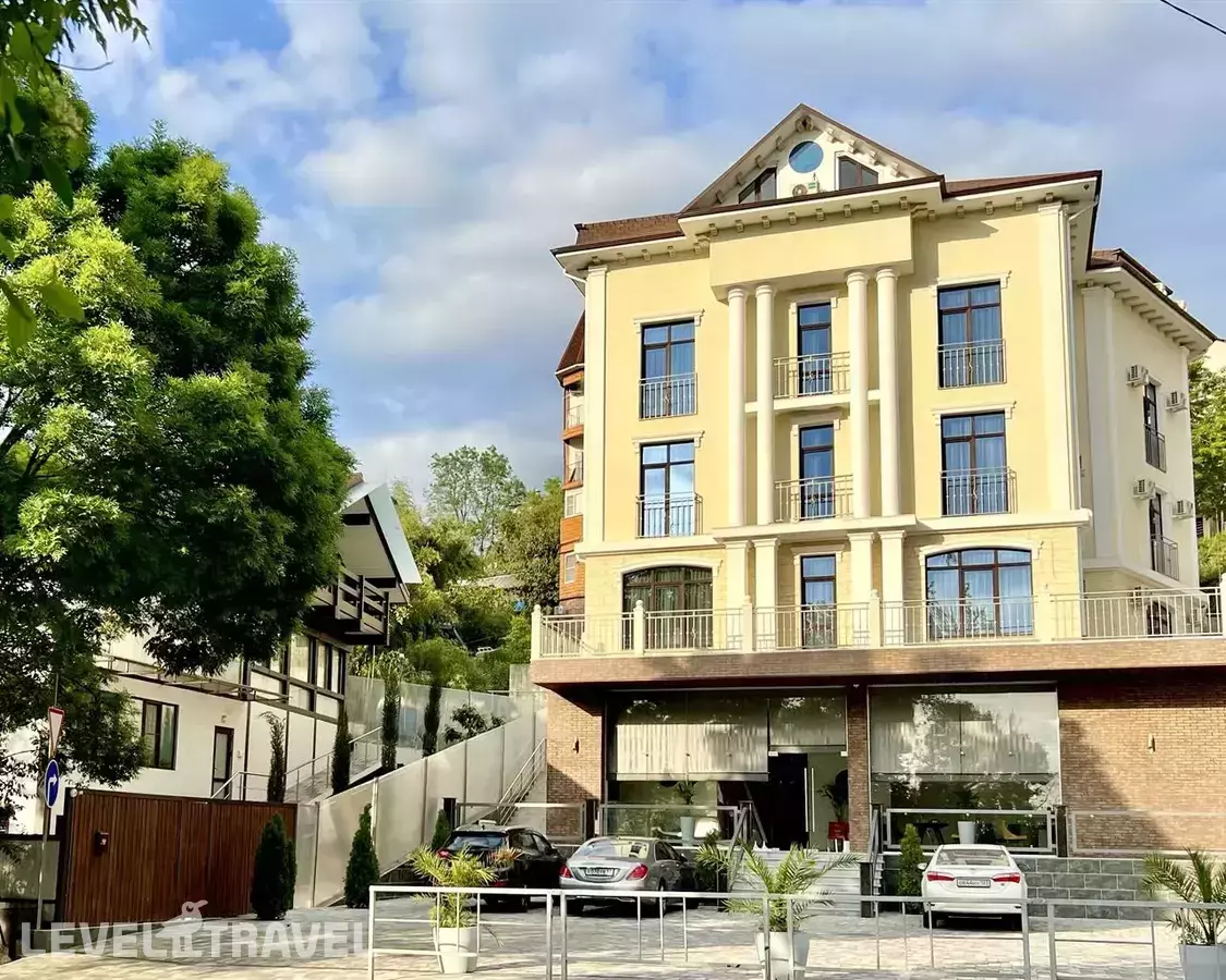 Отель Мариано