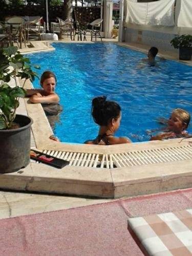 Defne Zevkim Hotel