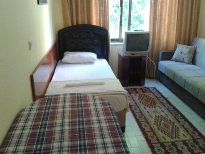 Defne Zevkim Hotel