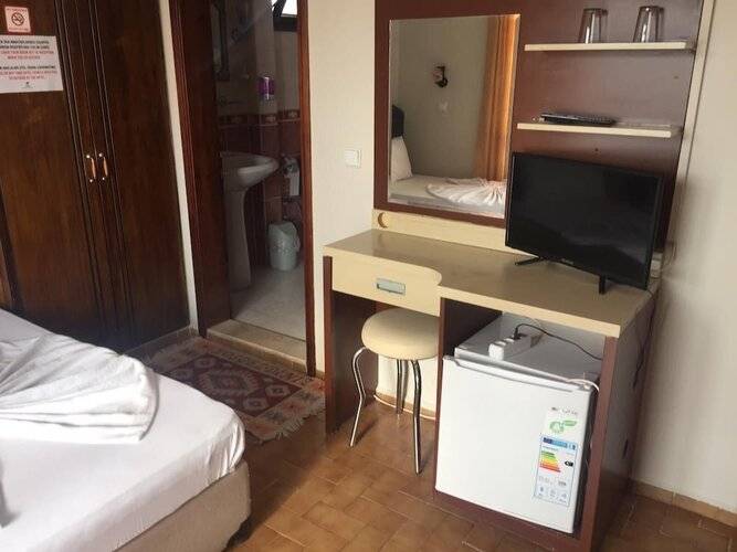 Defne Zevkim Hotel