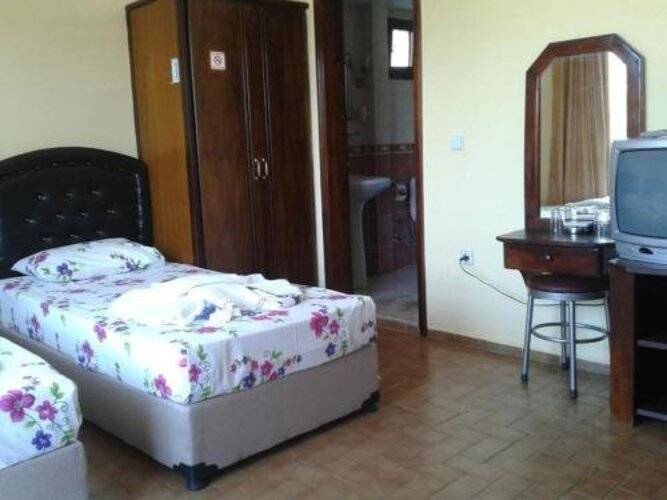 Defne Zevkim Hotel