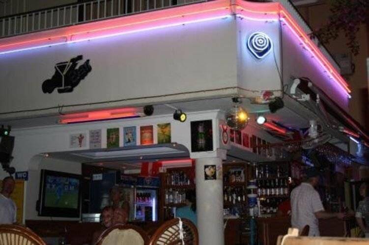 Defne Zevkim Hotel