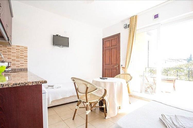 Anna Apart Hotel