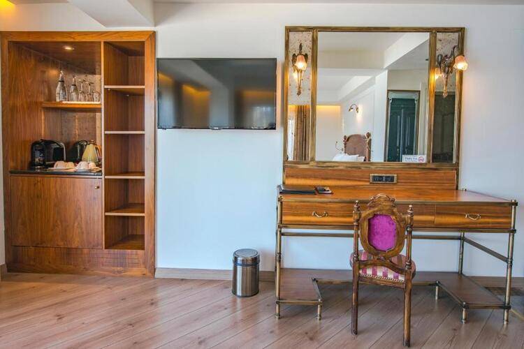 Casa Margot Hotel