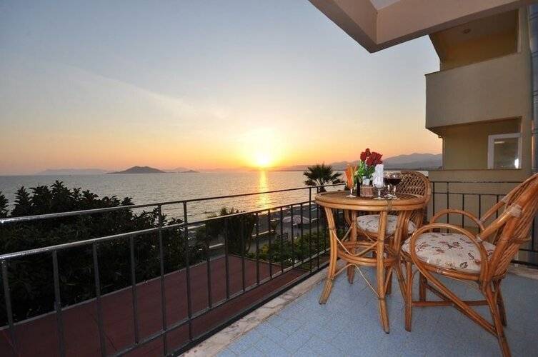 Deniz Hotel