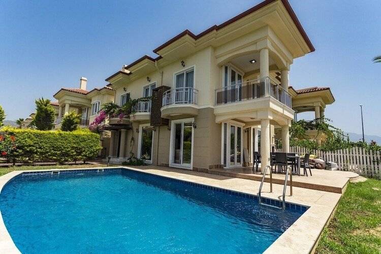 Sunset Beach Club Villas