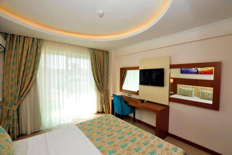 Yeniceri City Hotel