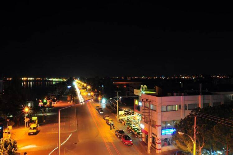 Yeniceri City Hotel