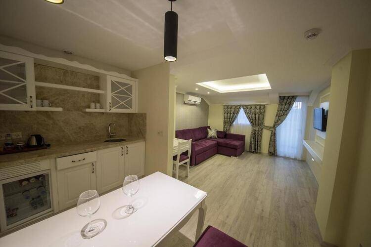 Yeniceri City Hotel