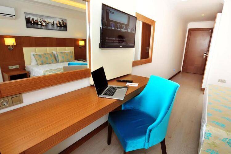Yeniceri City Hotel