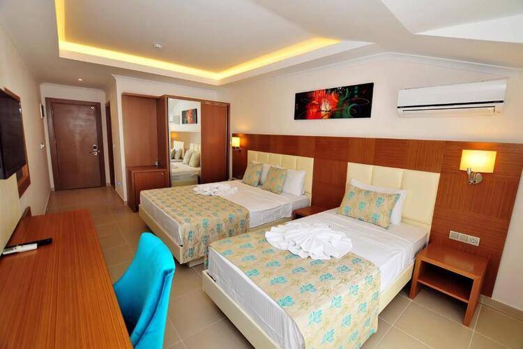 Yeniceri City Hotel
