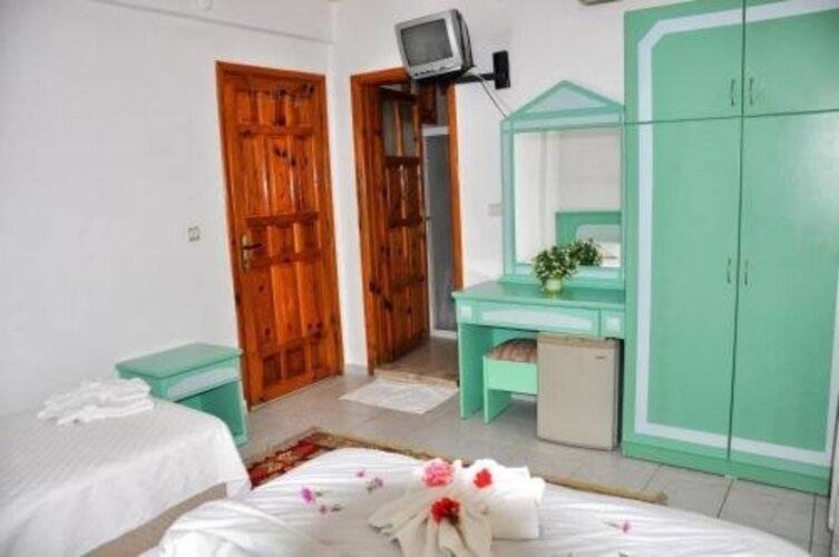 Yucel Hotel