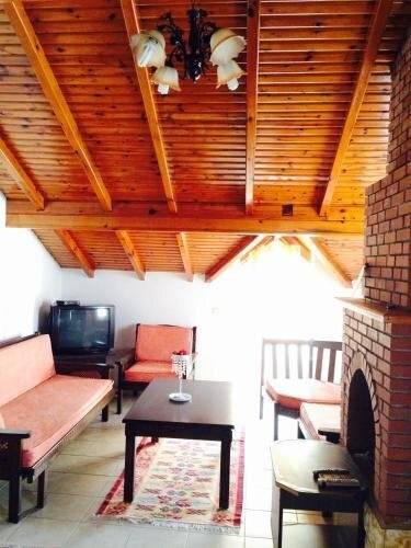 Yucel Hotel