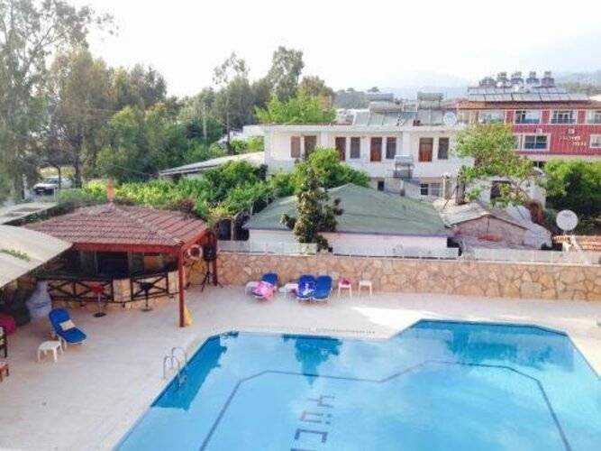 Yucel Hotel
