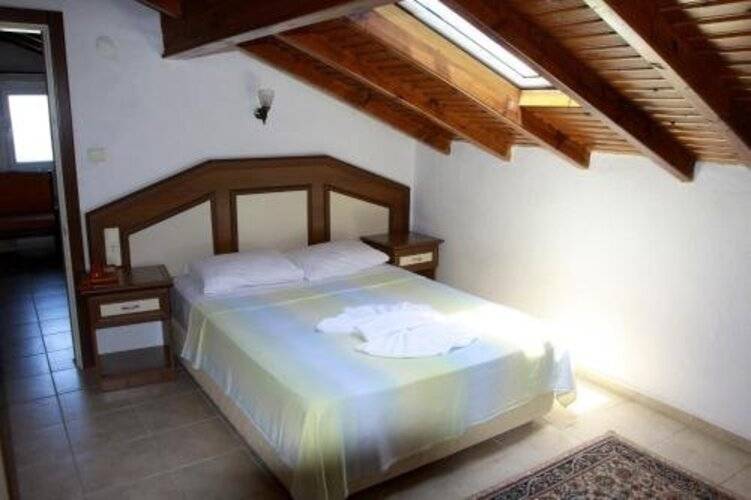 Yucel Hotel