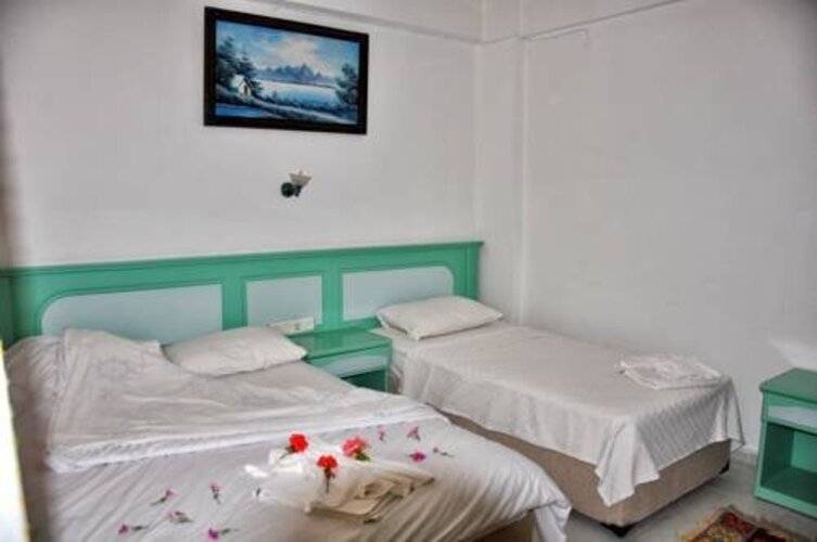 Yucel Hotel