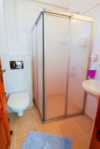 Yucel Hotel