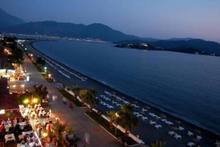 Yucel Hotel