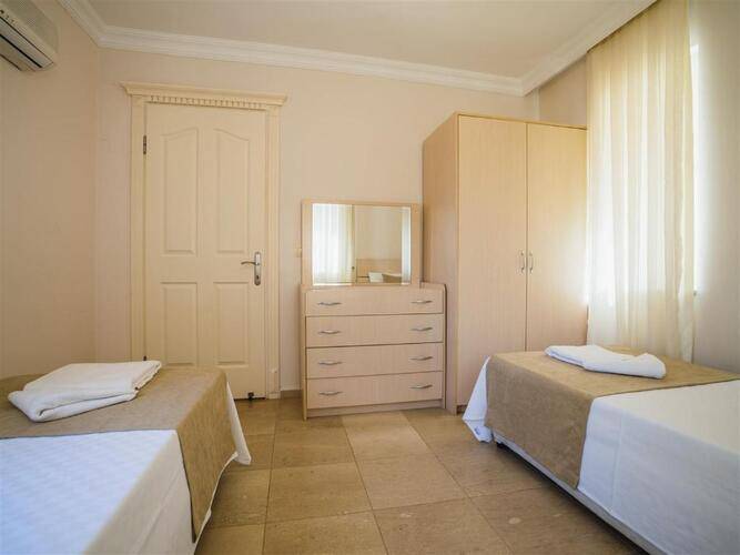 Sunset Beach Resort Aqua Lettings