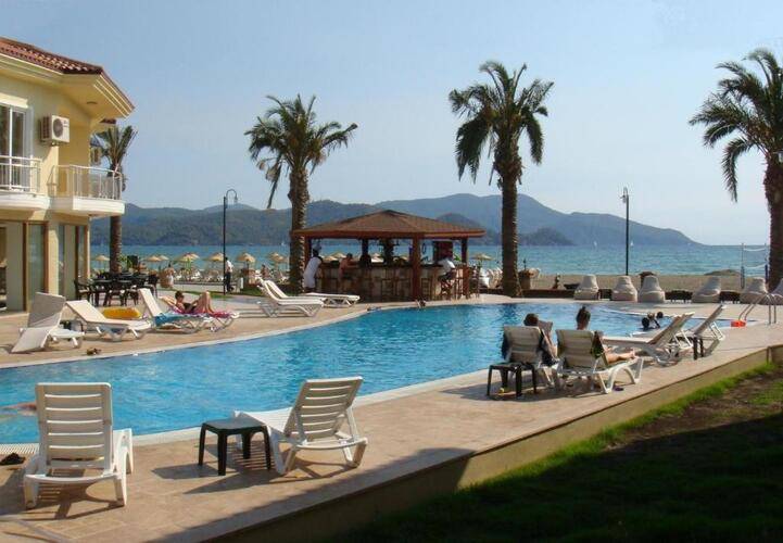 Sunset Beach Resort Aqua Lettings