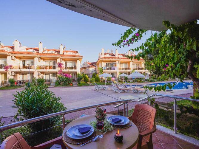 Sunset Beach Resort Aqua Lettings