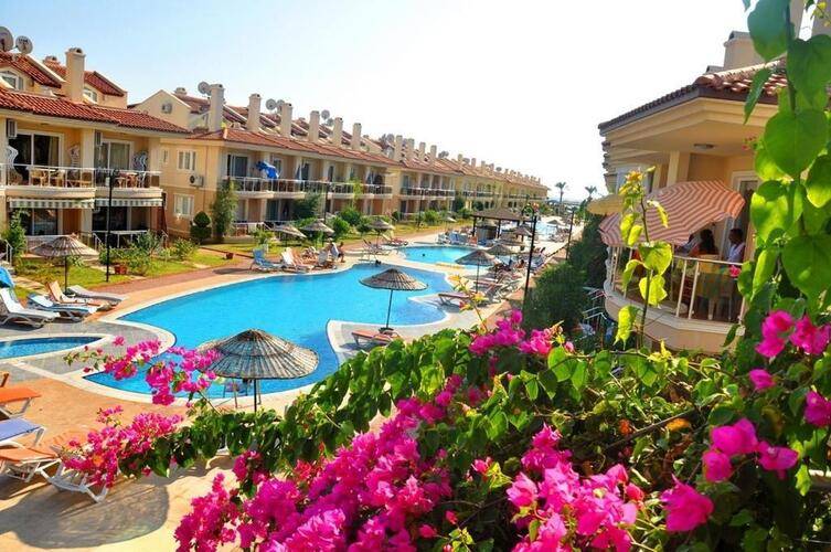 Sunset Beach Resort Aqua Lettings