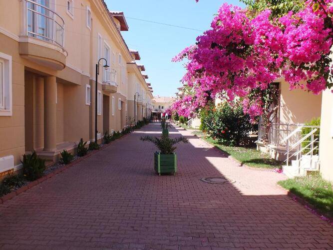 Sunset Beach Resort Aqua Lettings