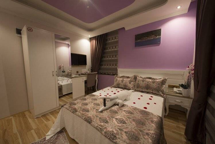 Kayi Hotel