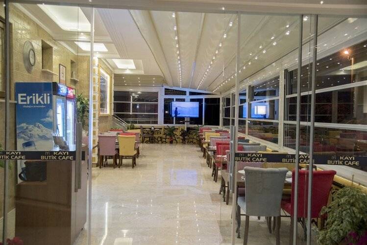Kayi Hotel