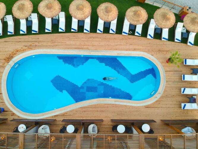 Arwen Hotel