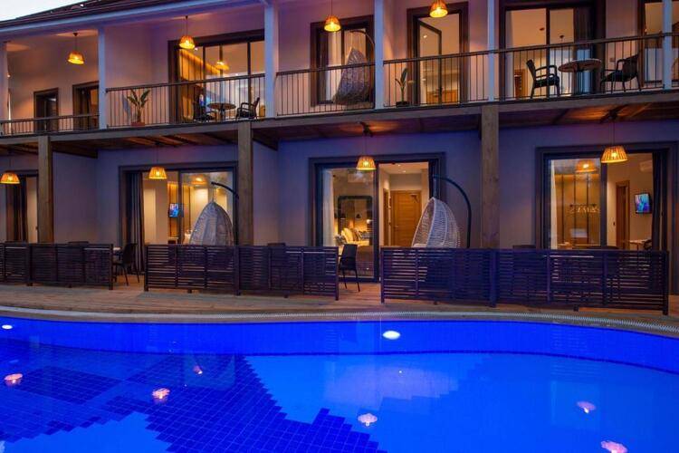 Arwen Hotel
