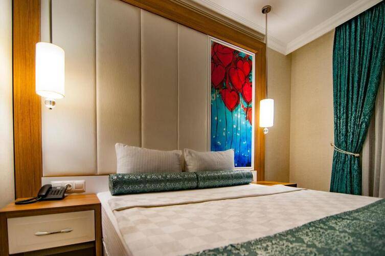 Exelans Hotel