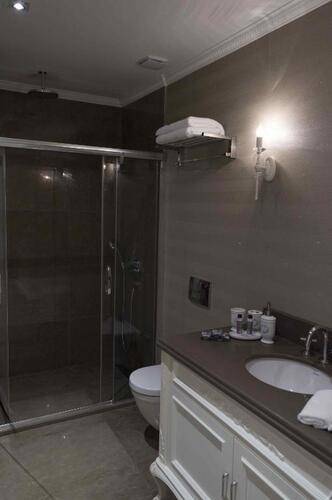 Ena Boutique Hotel