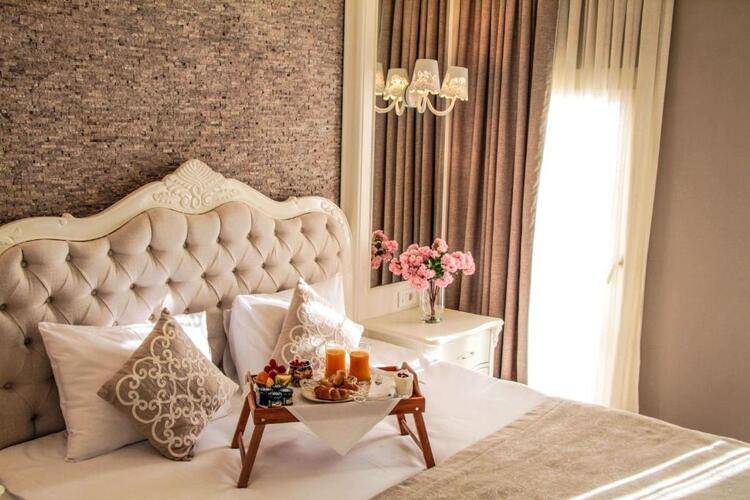Ena Boutique Hotel