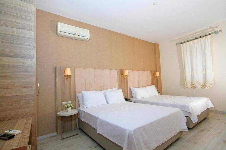 The Hotel 48