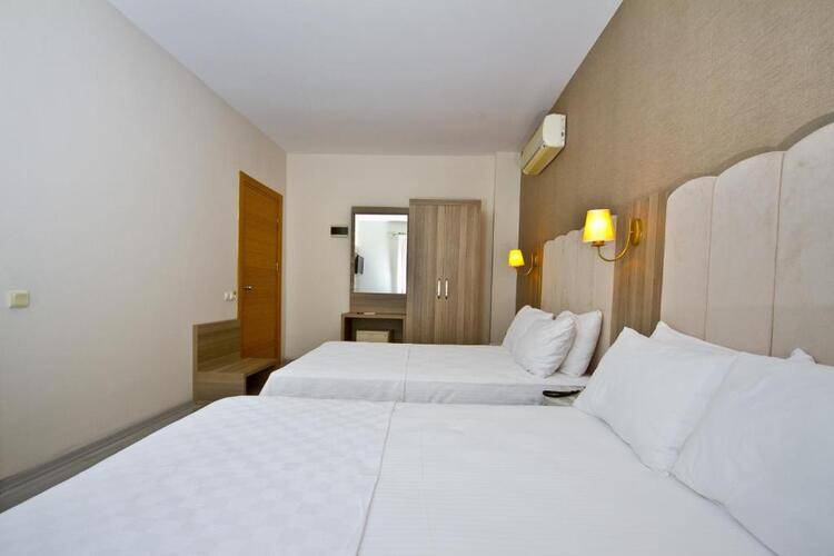 The Hotel 48